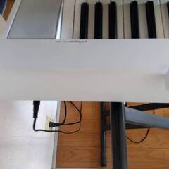 YAMAHA 電子キーボード piaggero ホワイト NP-12WHの画像