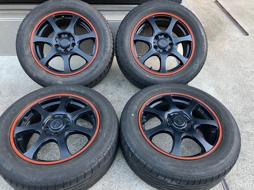 205/60R16ラジアルタイヤ
付きホイール４本　ノア、ヴォクシー、ステップワゴン等　ランクC