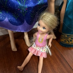 Barbie ままごと　人形　おもちゃの画像