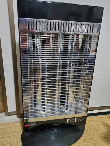 【美品】電気ストーブ　リモコン付