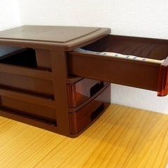 小物収納 brownの画像