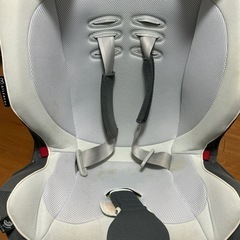 AILEBEBE エールベベ　スイングムーンリクライニング付きチャイルドシートの画像
