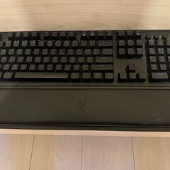 Razer BlackWidow V3 Yellow Switch ゲーミングキーボード メカニカル イエロー軸 Chroma RGB 英語配列の画像