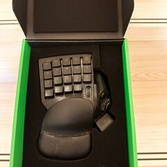 Razer Tartarus V2 左手デバイス 左手キーボード メカメンブレン 全キー自由に割り当て可能の画像