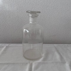 🟠古道具 アンティーク ガラス瓶 蓋付き 2本セットの画像