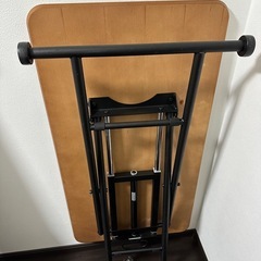 昇降テーブル
