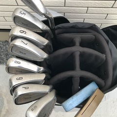 初心者向けゴルフクラブ(アイアン・パター)セットの画像