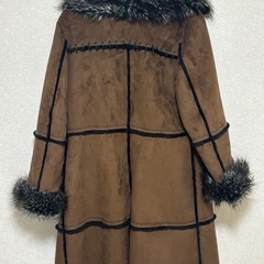 フェイクファーコート レディースMサイズの画像