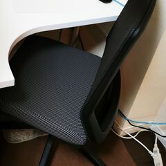 コイズミ(Koizumi) オフィスチェア 黒