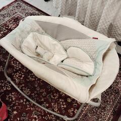 Delta  children　Fisher price2点セットの画像