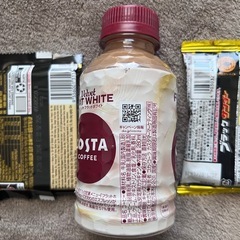 おやつセット4 COSTA COFFEE、キットカット、ブラックサンダーの画像