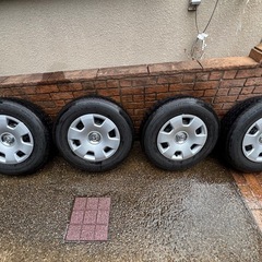 ハイエースバン 純正タイヤホイール4本セットの画像