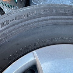 ハイエースバン 純正タイヤホイール4本セットの画像