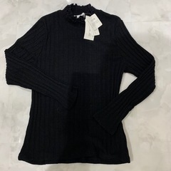 未使用新品　レディース　Mサイズセーター4枚セットの画像