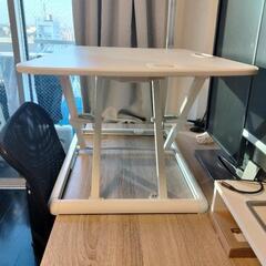 スタンディングデスクの画像