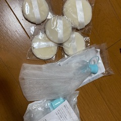 フェースパウダーパフ5個、泡立て洗顔ネット2個