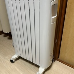 【2024年製】delongi デロンギ オイルヒーター