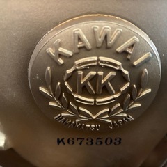 カワイ アップライトピアノの画像