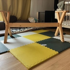 ダイニングテーブル脚の画像