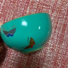 湯呑み茶碗 蝶柄