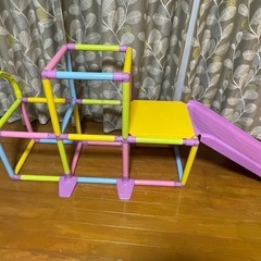 ジャングルジム　