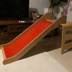IKEA滑り台