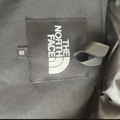 ノースフェイスマウンテンライトジャケットの画像