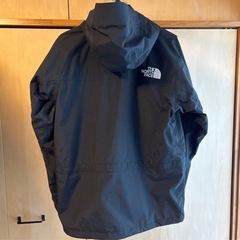 ノースフェイスマウンテンライトジャケットの画像