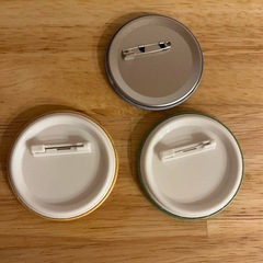 缶バッジ３つの画像