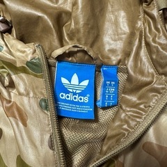 adidas 迷彩柄 ナイロンジャケット UK Lの画像