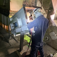 正社員大募集！！　高収入、福利厚生バッチリ　無資格、未経験者大歓迎　下請け業者の画像