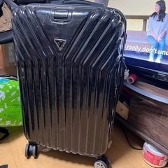 スーツケース