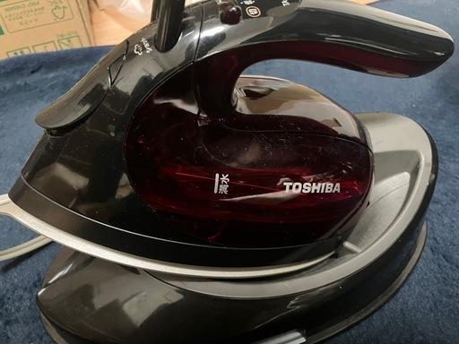 TOSHIBA アイロン アイロン台付き
