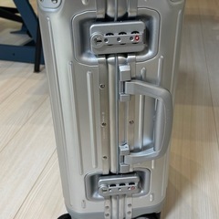 【ほぼ新品】RIMOWAオリジナルキャビン35Lの画像