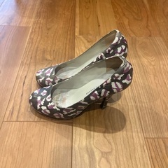 【MARC BY MARC JACOBS】ハイヒールの画像