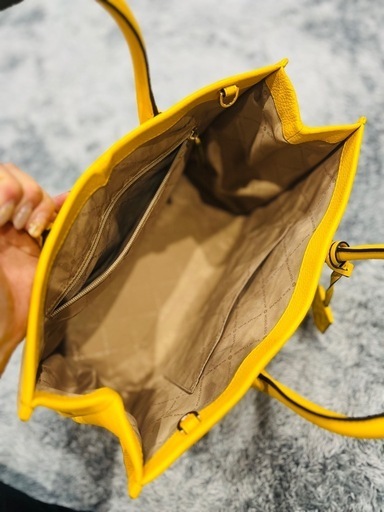 MICHAEL KORS イエローレザートートバッグ ハンドバッグ レザー 2WAY ショルダーバッグ ショルダー マイケルコース