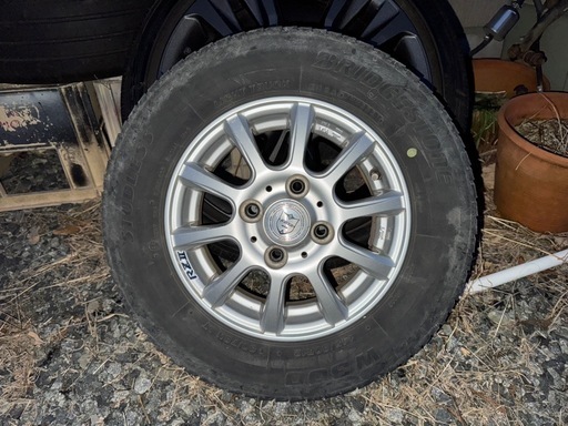 軽トラ　12インチ　ホイール 145/80R12　