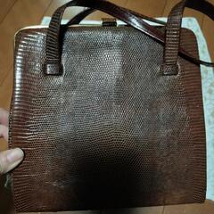 カバン　ミラー　おサイフ付き