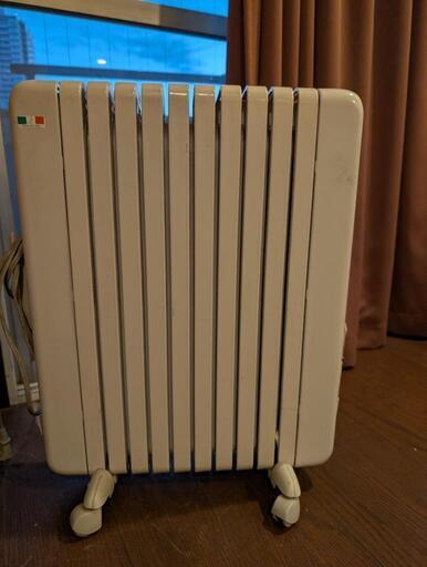 【値下げしました！】デロンギ　オイルヒーター
