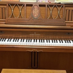 アップライトピアノの画像
