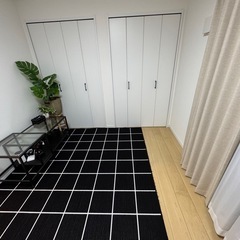 IKEAのブラックカーペットお譲りします。の画像