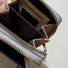 美品　スマホポーチ　一度使用の画像