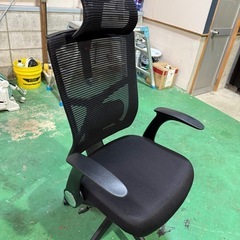 オフィスチェアの画像