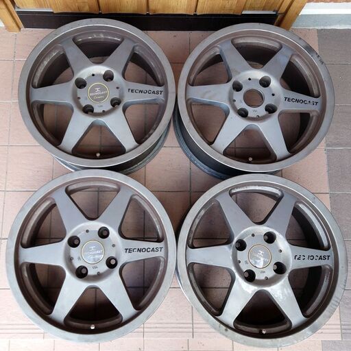 ［交渉中］稀少サイズアルミホイール テクノキャスト16インチ 4穴 PCD114.3 オフセット+40、4本セット