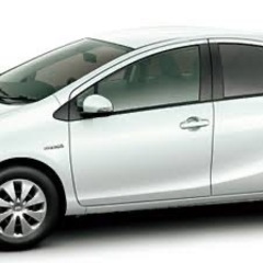 トヨタ アクア 2013年式 中古車
