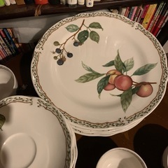 ノリタケロイヤルオーチャードプレート27cm  の画像