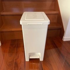 スタイリュなゴミ箱