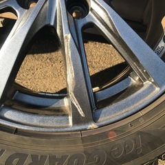 スタッドレスタイヤ　ホイール付4本セットの画像