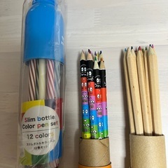 ペン 色鉛筆の画像