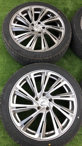 ほぼ新品タイヤ 7.5J 5H P.C.D:114.3 INSET:55 バドックス(BADX) ロクサーニ テンペストタービンRE ガンメタ ポリッシュ 225-45-19
